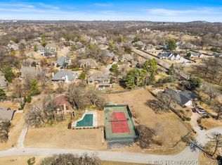 3535 E 104th Pl, Tulsa, OK 74137