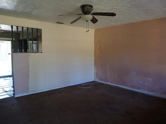 2nd image of 5655 Hillman Dr