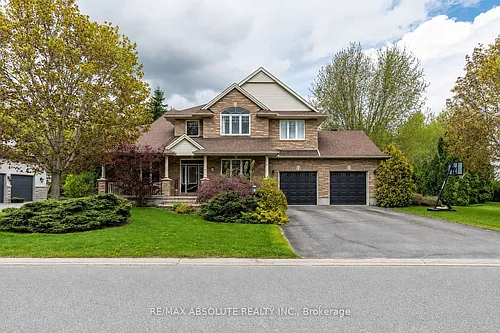26 Cypress Gdns Photo 1