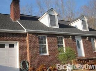 652 Fraley Ave, Duffield, VA 24244