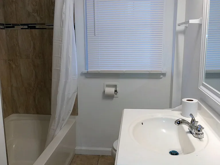 910 Geers Ave #910 — Photo 5