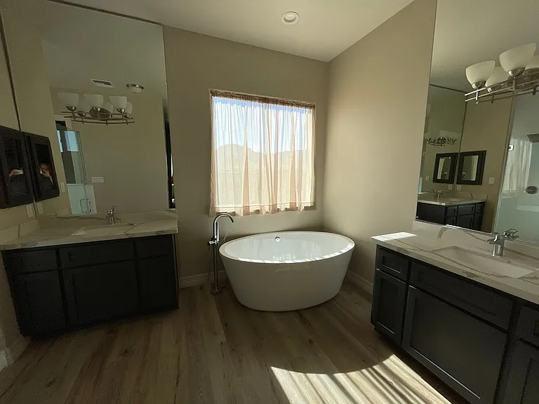 12771 S Karimme Ave — Photo 24