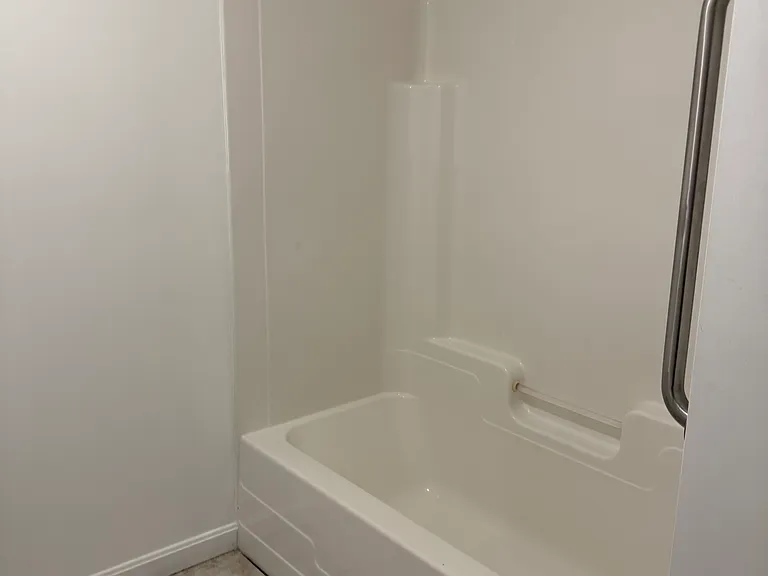 11 Wakefield Pl #11 — Photo 3