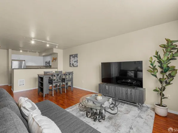 8200 Oceanview Ter APT 314, San Francisco, CA 94132