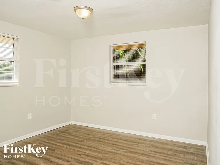 3567 Harbor Blvd — Photo 16