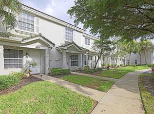 8205 Pacific Beach Dr, Fort Myers, FL 33966