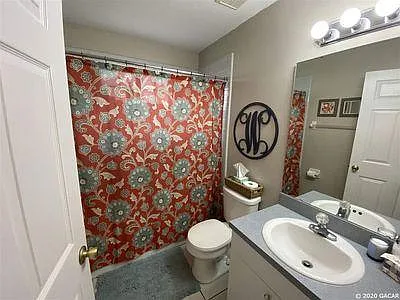 5811 SW 86th Dr — Photo 10