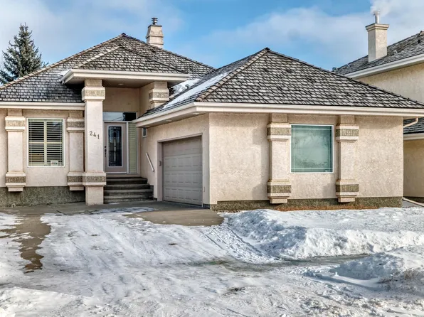 241 Darlington Cres NW, Edmonton, AB T6M 2T1