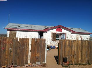 37475 Yellowstone Rd, Hinkley, CA 92347