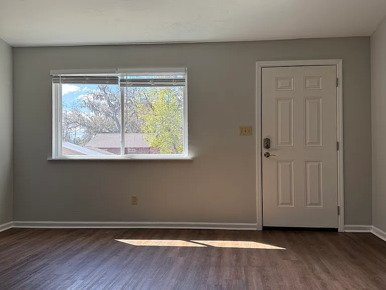 1539 Paul Russell Rd #E5 — Photo 3