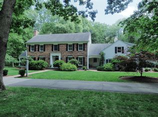 1 N Gate Rd, Mendham, NJ 07945