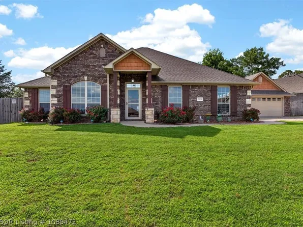 2619 Dava St, Van Buren, AR 72956