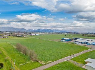 V/l Makinster 2201 Rd, Tillamook, OR 97141