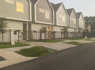 6143 W Montgomery Rd, Houston, TX 77091