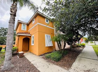 840 Las Fuentes Dr, Kissimmee, FL 34746