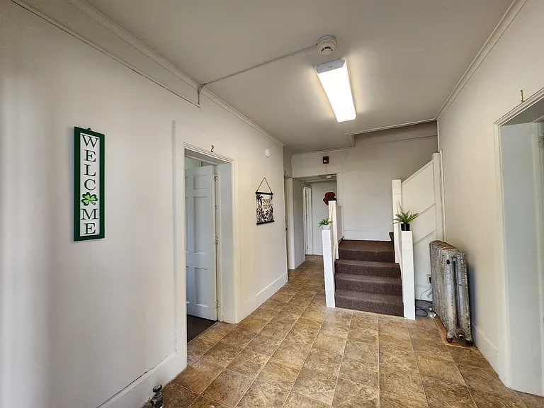 214 Dryden Rd — Photo 6