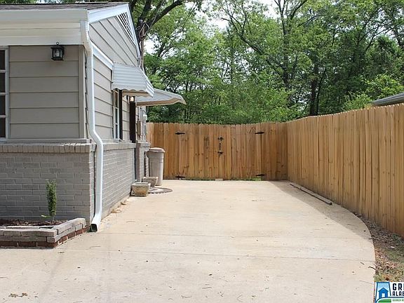3rd image of 110 Princeton Dr