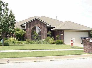 15301 S Stone Meadows Dr, Oklahoma City, OK 73170