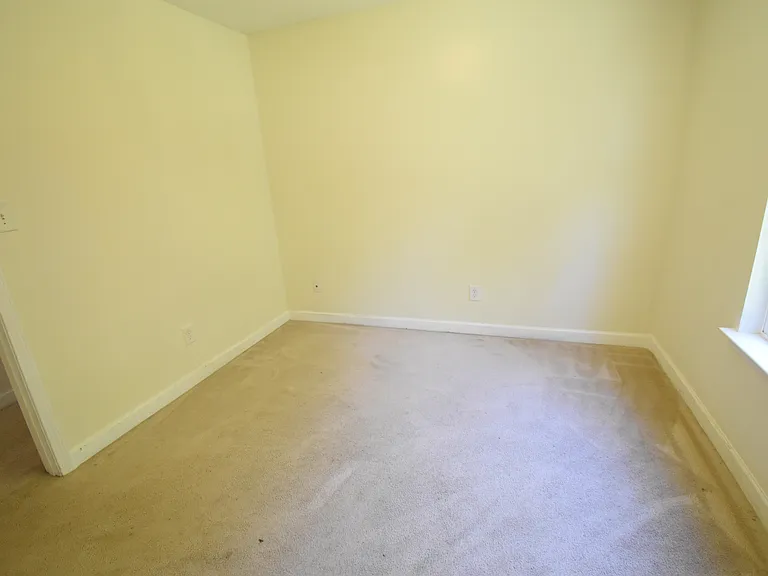 1431 Olde Justin Pl — Photo 20
