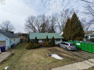 1805 Mills St, Sandusky, OH 44870