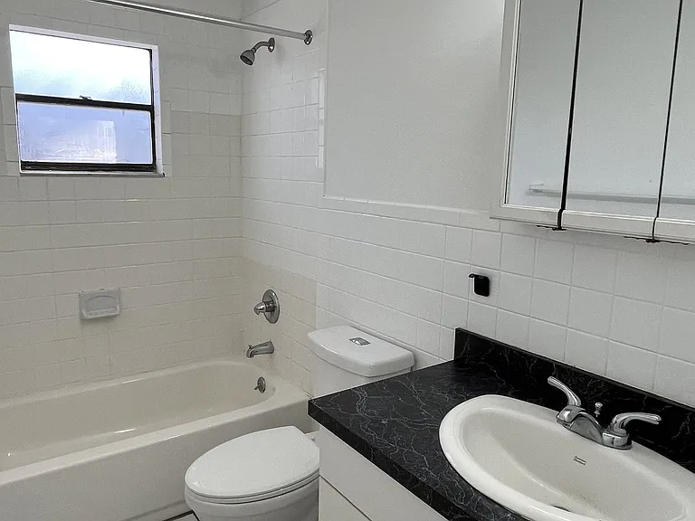 811 Hope Ave #1 — Photo 13