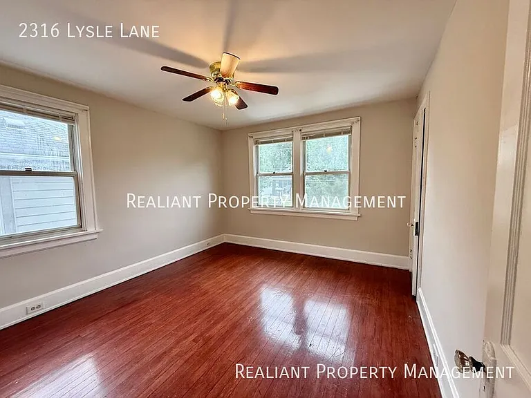 2316 Lysle Ln — Photo 11