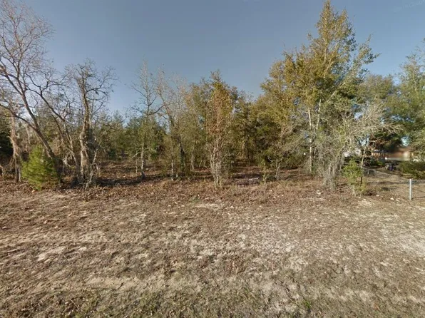 308 3rd Way #5, Interlachen, FL 32148