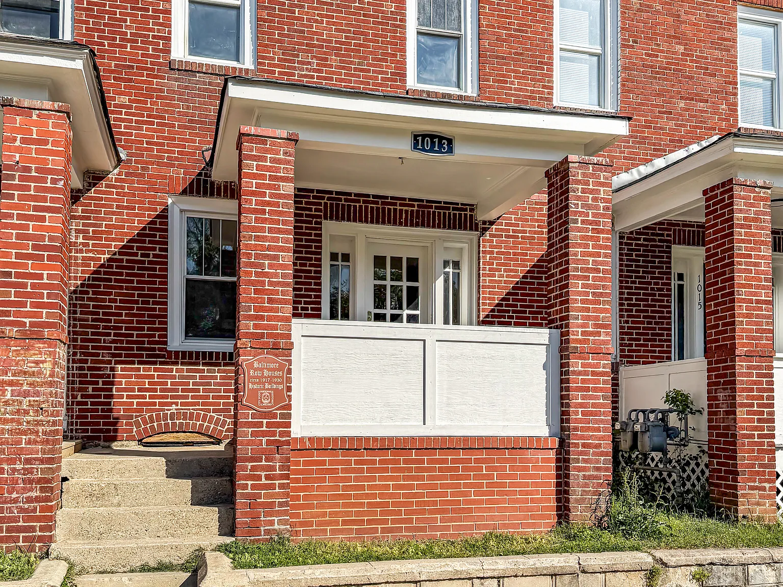 2 bed, 1.5 bath, 1152 sqft, $1,655 — Photo 1