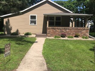 812 W 6th Ave, Mitchell, SD 57301