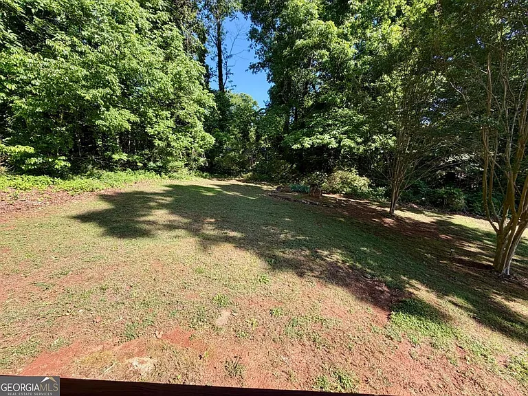 285 Lakeshore Dr — Photo 6