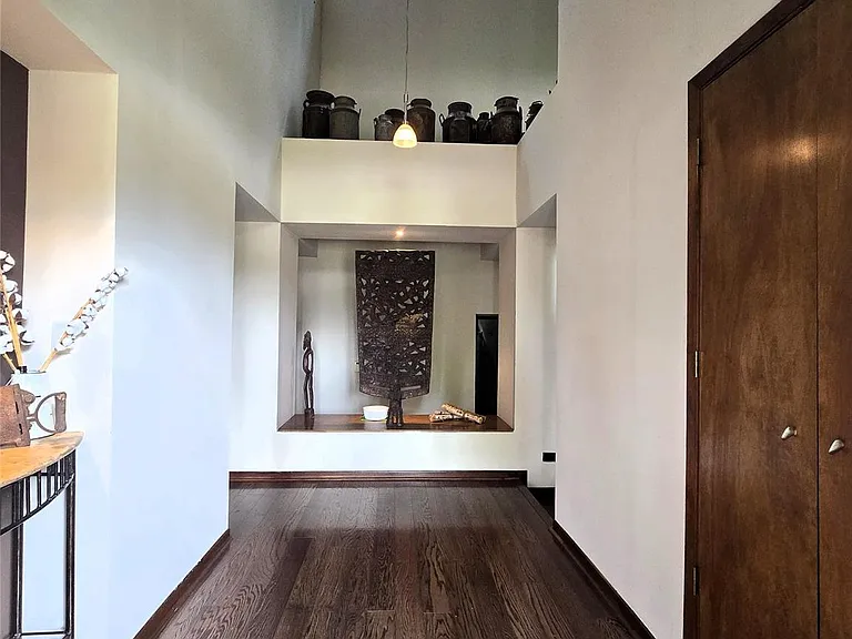 3231 Hemingway Dr — Photo 3