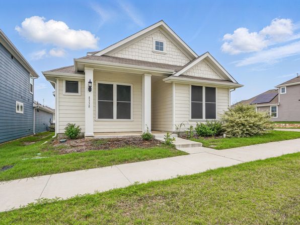 8338 Martinique Mews, Rowlett, TX 75089