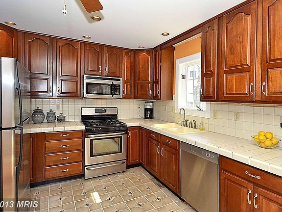 5th image of 13454 Natick Dr