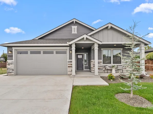 5895 N Garbo Ave, Meridian, ID 83646