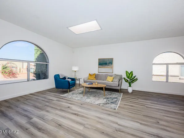 1481 W Calle Mendoza, Green Valley, AZ 85622