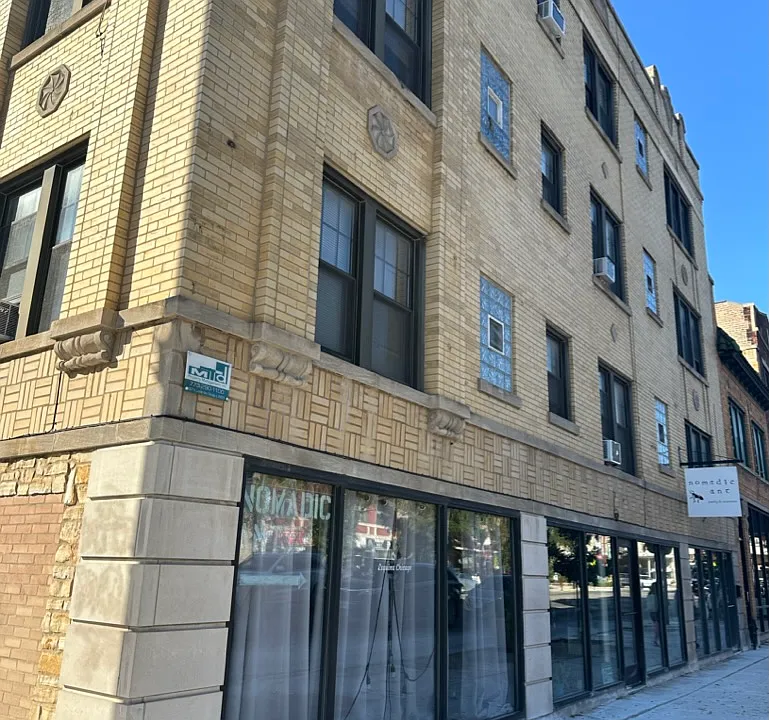 2400 W. Wilson
