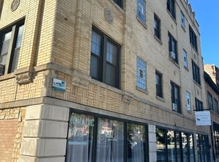 2400 W. Wilson, Chicago, IL 60625