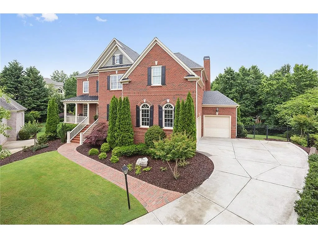 1063 Meadow Bluff Ter photo 1