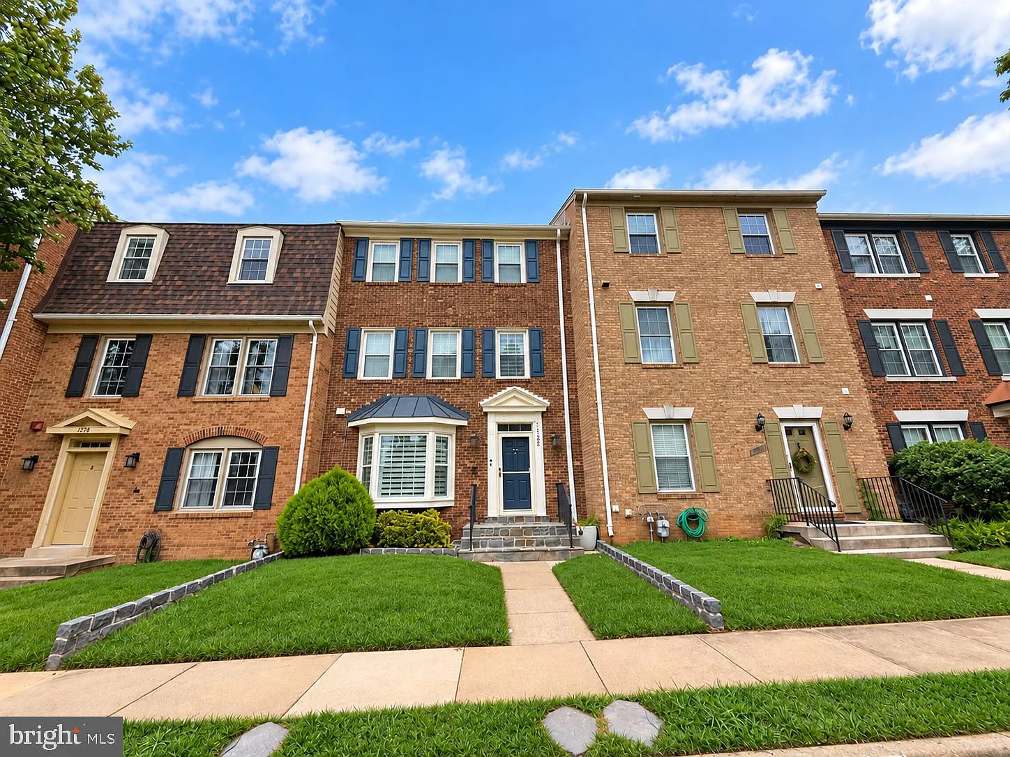 3 bed, 4.0 bath, 2247 sqft, $3,350 — Photo 1