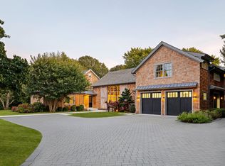 675 Pauls Ln, Bridgehampton, NY 11932