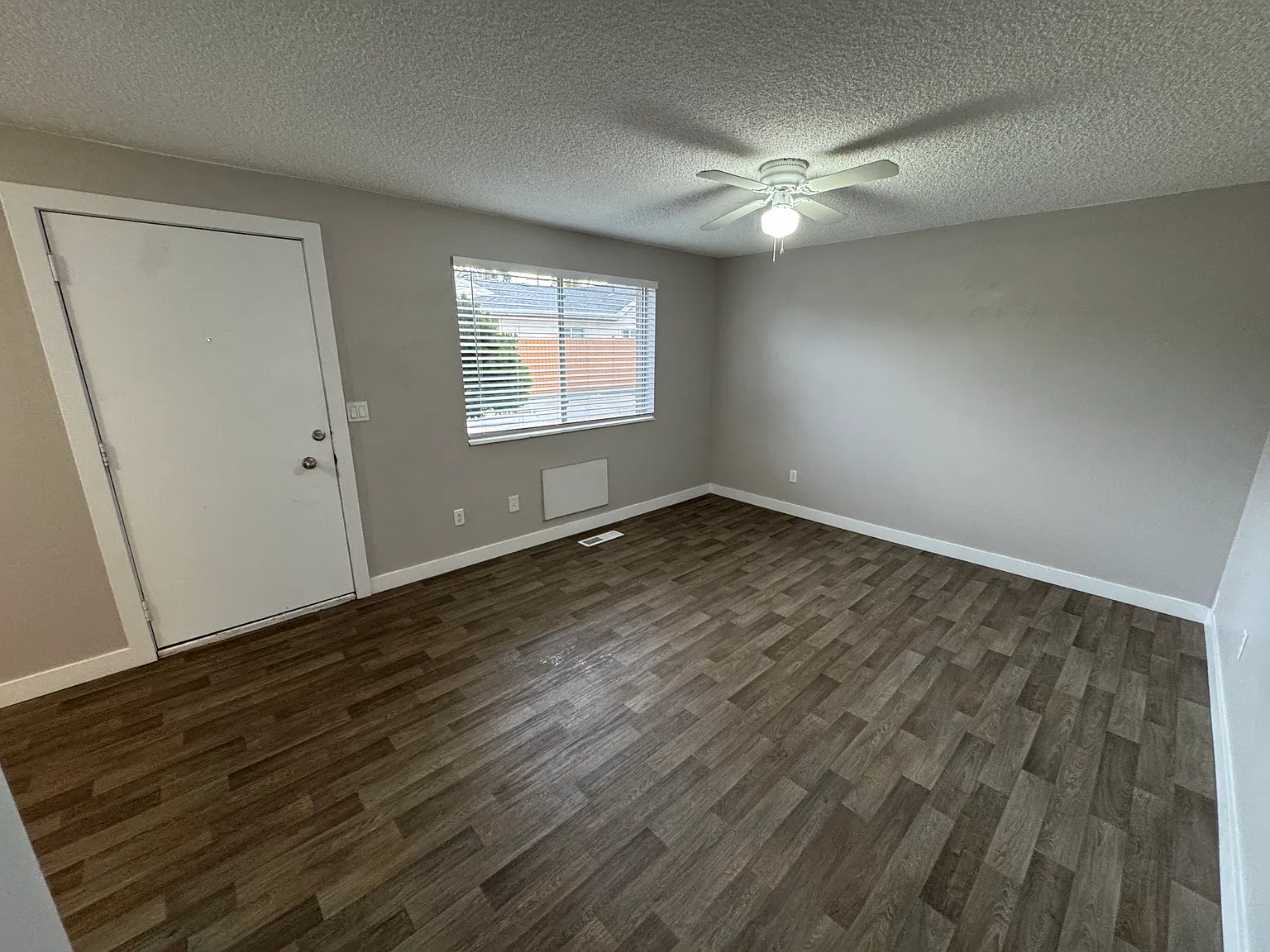 1 bed, $1,100 — Photo 3