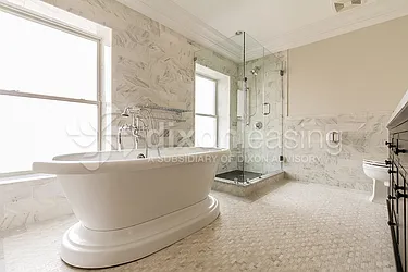 Rented by Dixon Advisory USA Inc.