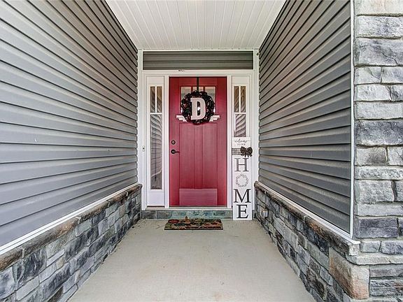 5th image of 1136 Parklawn Ct