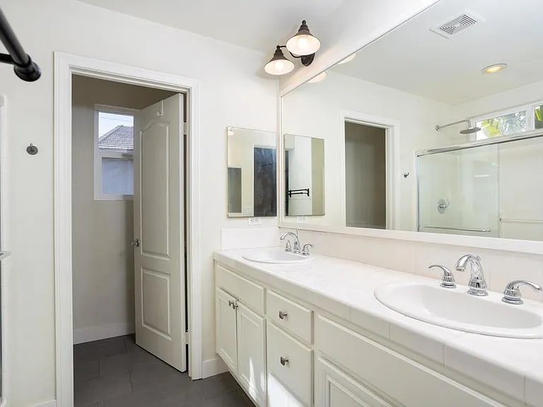 2103 Palo Alto Dr #80 — Photo 8