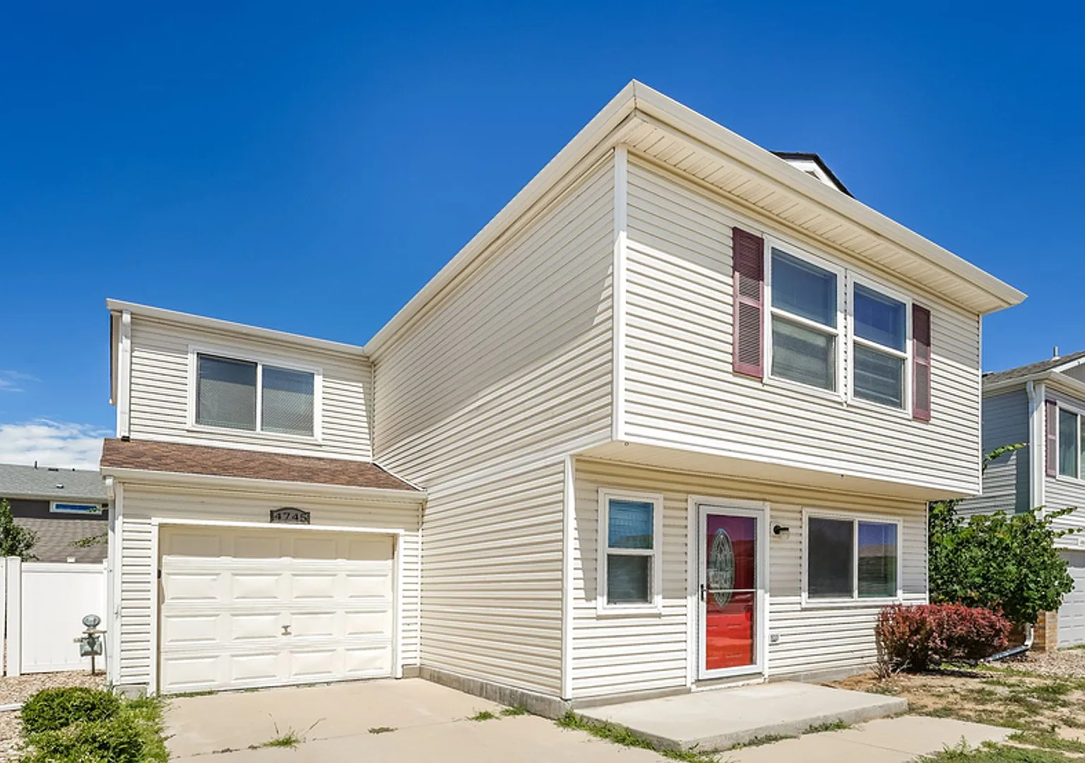 4 Weeks Free Rent & Free 55" Tv If Moved In By 9/15! Beautiful 3bd/2ba Home In Green Valley Ranch! — Photo 3
