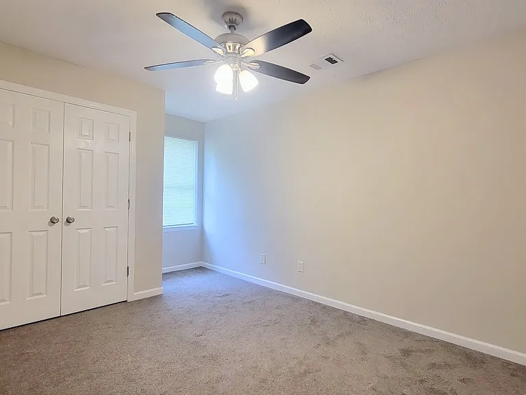 11 Running Bear Dr — Photo 10