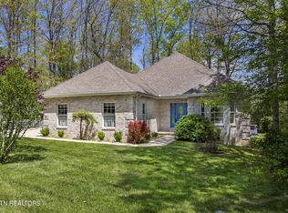 21 Black Oak Cir, Fairfield Glade, TN 38558