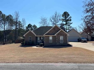 97 Janice Ln, Florence, AL 35633
