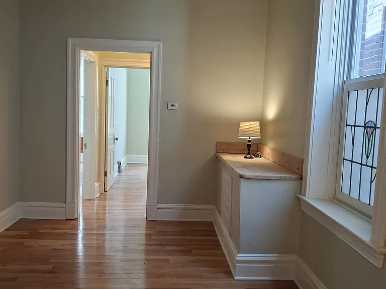 3144 S Compton Ave #2F — Photo 4