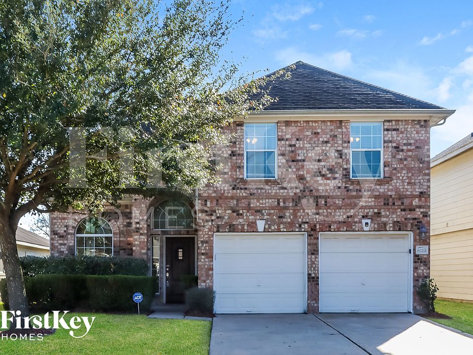 1st image of 19211 Sunny Leaf Ln